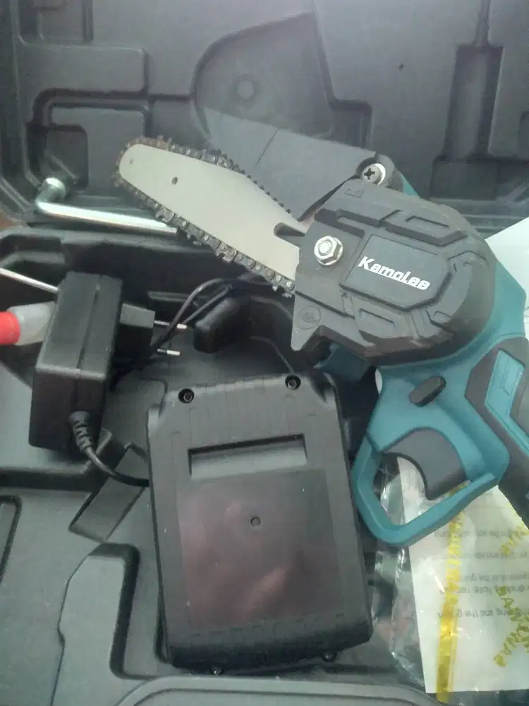 Gergaji mesin kayu otomatis