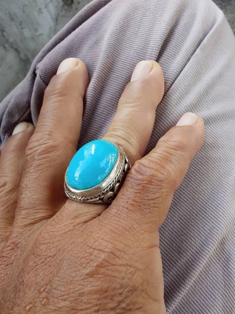 Pirus naiyshabur lawas anti kw