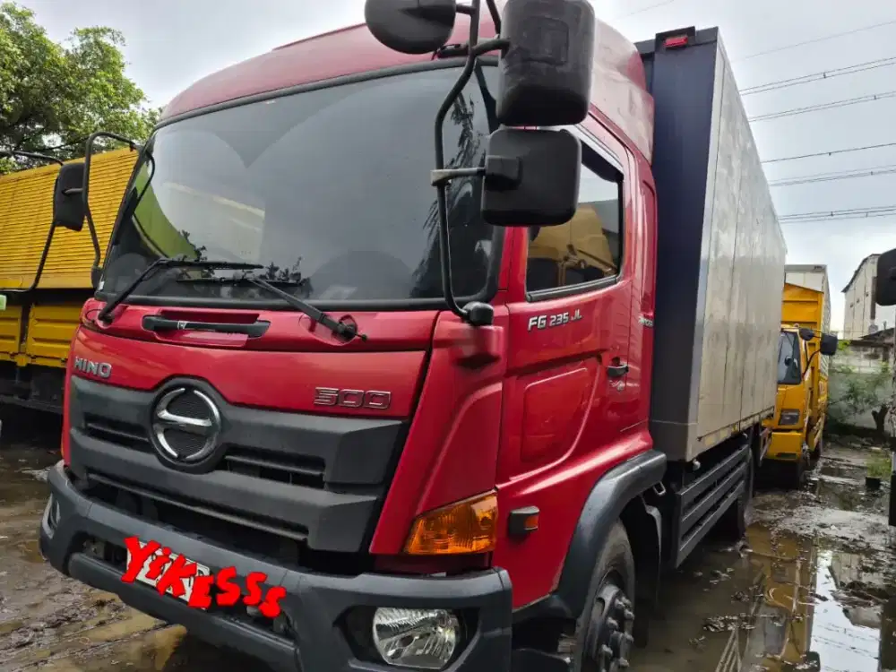 Hino Lohan 500 FG 235 TI 4×2 BoxBesi Long Bio Solar Euro2 Turbo km50rb