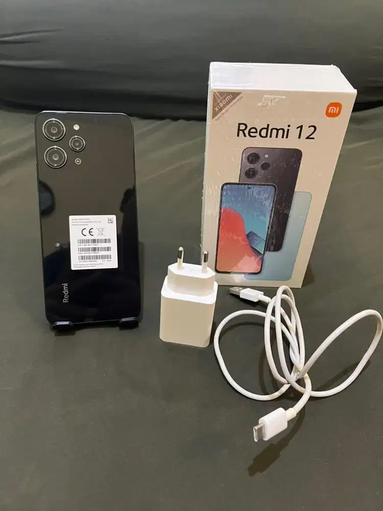 Xiomi Redmi 12 8/128GB Second  Rasa Baru