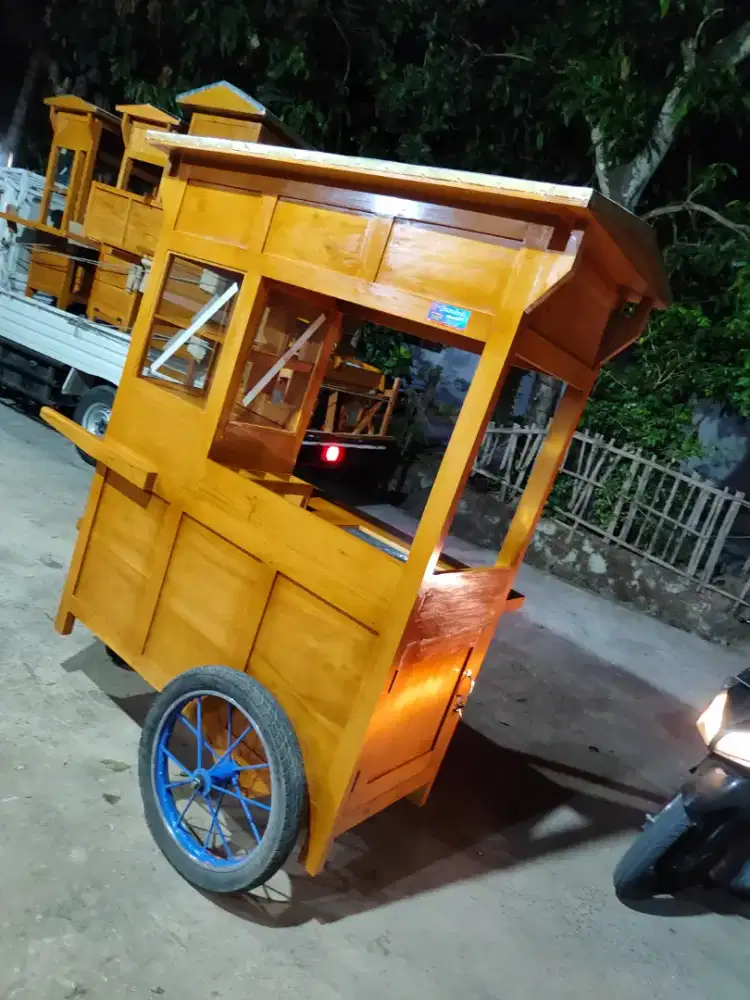 Sedia Gerobak Angkringan, Bakso Mie Ayam, Bubur, Sate, Soto, Pecel dll