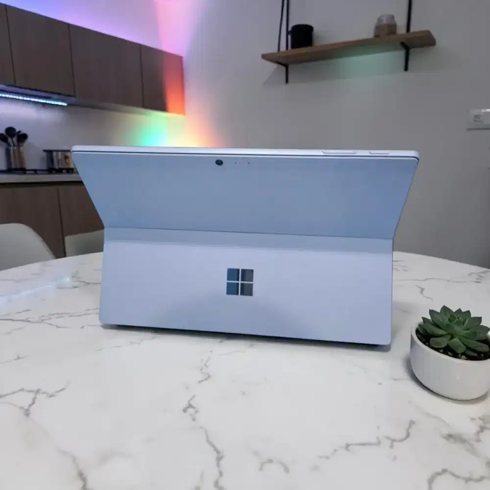 Laptop Microsoft Surface SSD FAST BOOT RAM 8GB SSD 256Gb slim