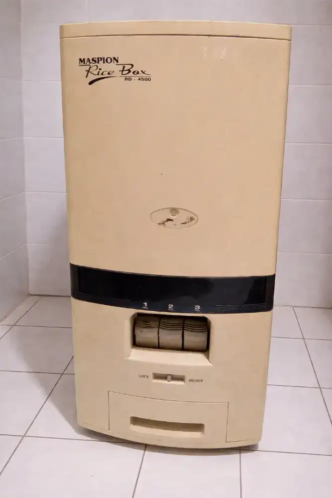 Penyimpanan BERAS 25L