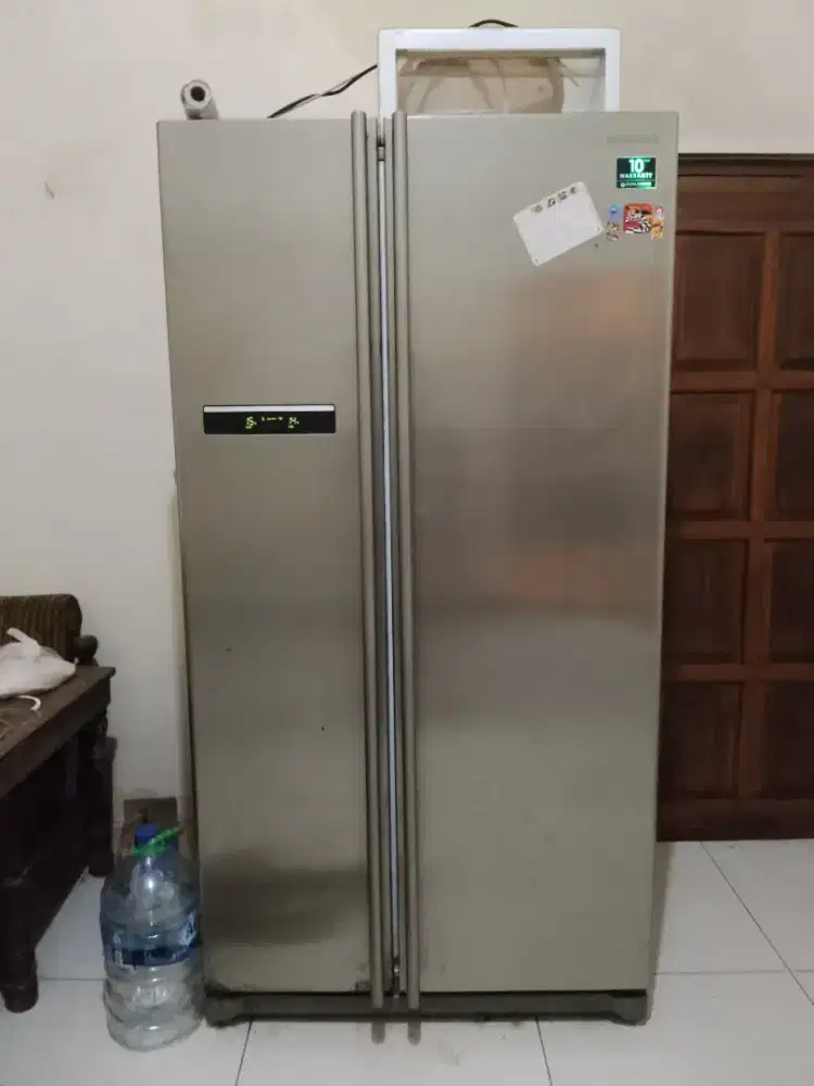 Kulkas merek samsung