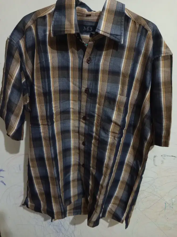 Kemeja Atasan Pria Kotak Kotak