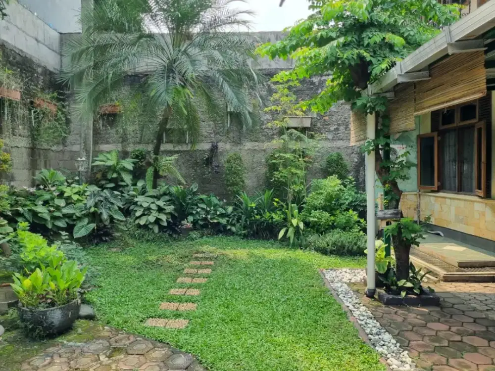 Giri loka bsd rumah cantik dan superrr murah