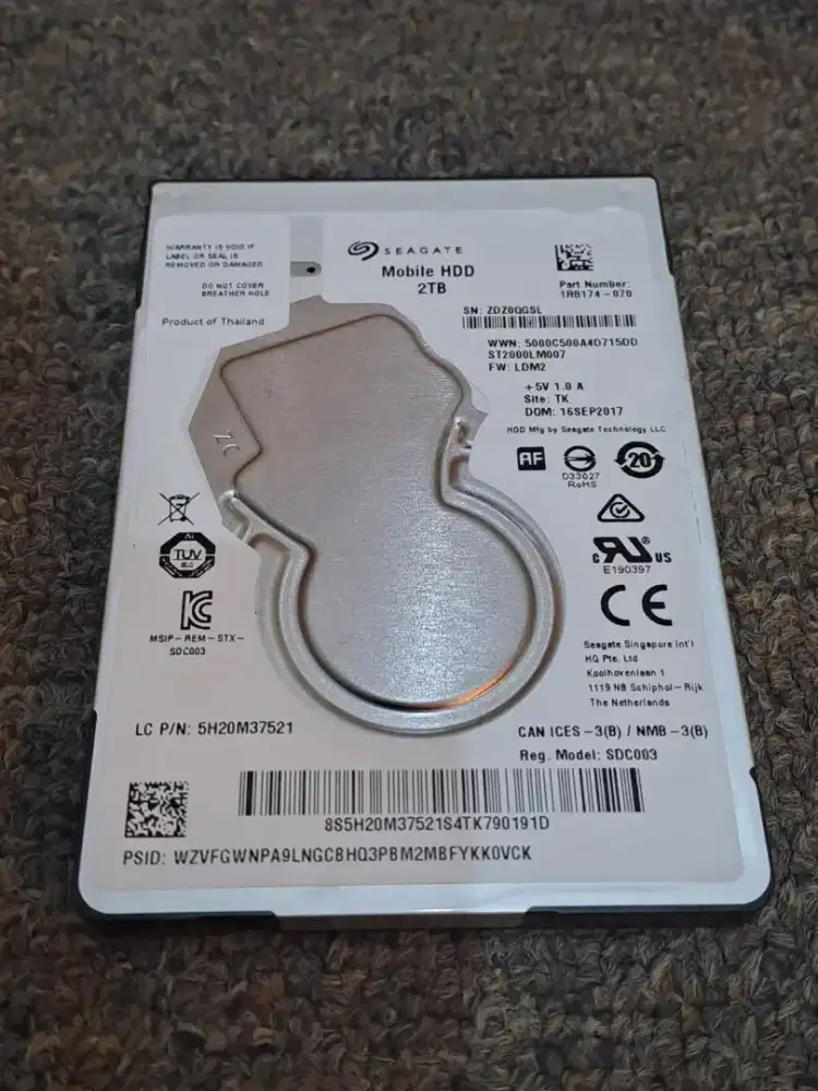 Hardisk laptop 2.5 merk Seagate 2 TB sentinel 100/100 seken normal
