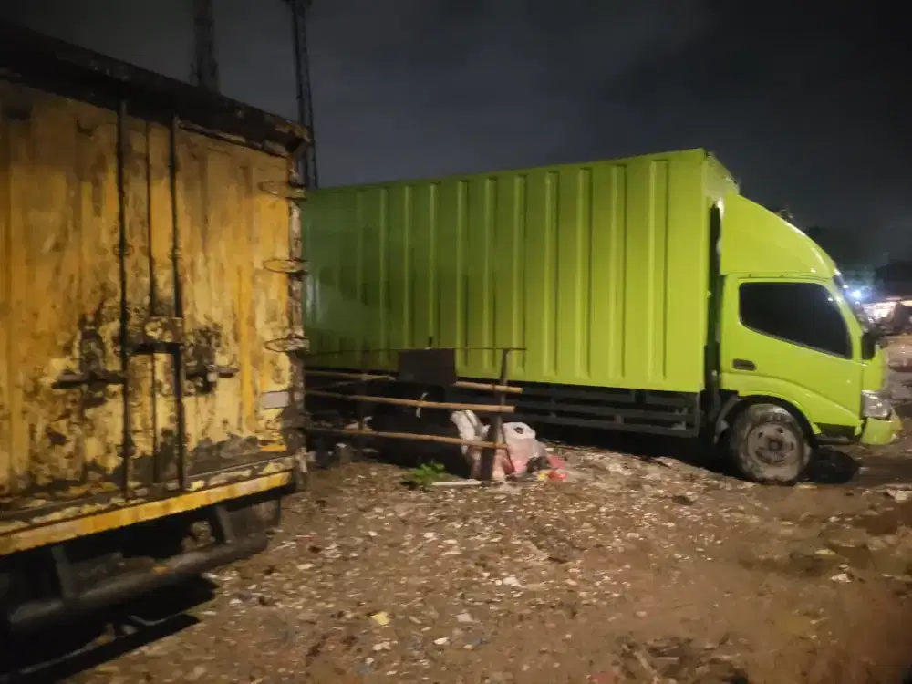 Dicari driver truk online