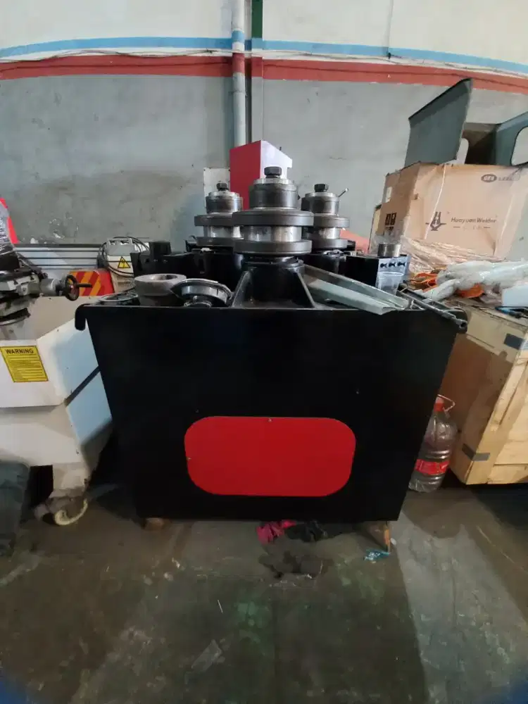 HECTMAC Busbar Machine