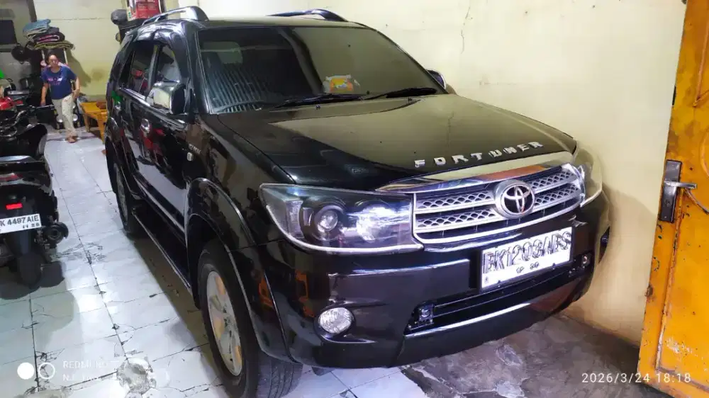 TOYOTA FORTUNER G LUX A/T 2010 ISTIMEWA