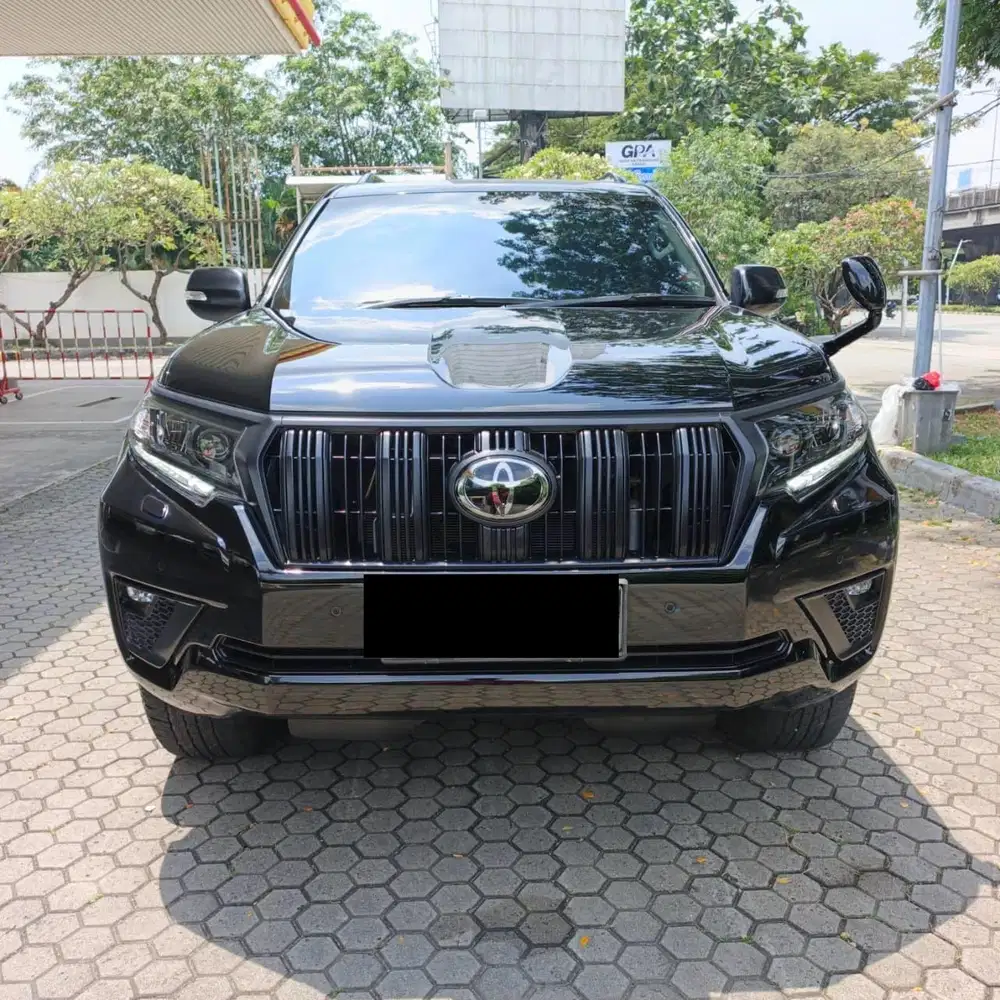 [ LOW KM ] Land Cruiser Prado TX limited 2023 facelift