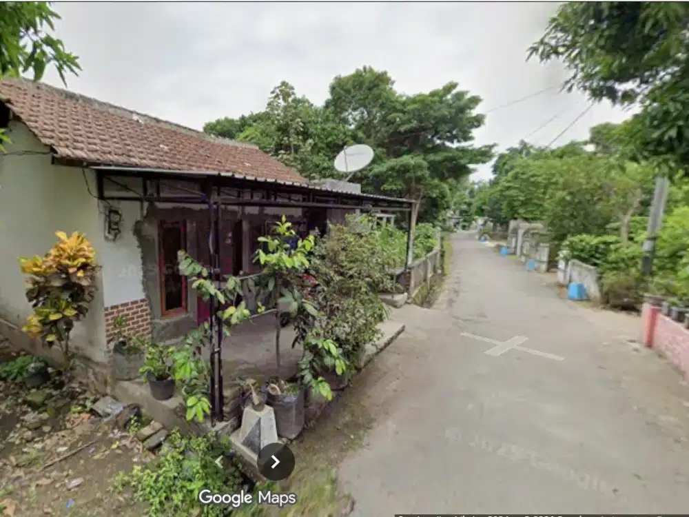 Diual Rumah kemendung desa Sekoto kec badas  nafisa