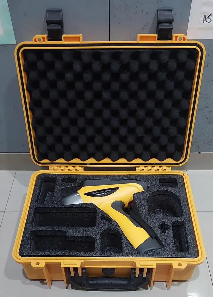 XRF SPECTROMETER ANALYZER