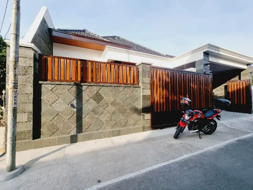 Rumah Mewah 261m² Baru Dekat Fave Hotel Manahan Solo