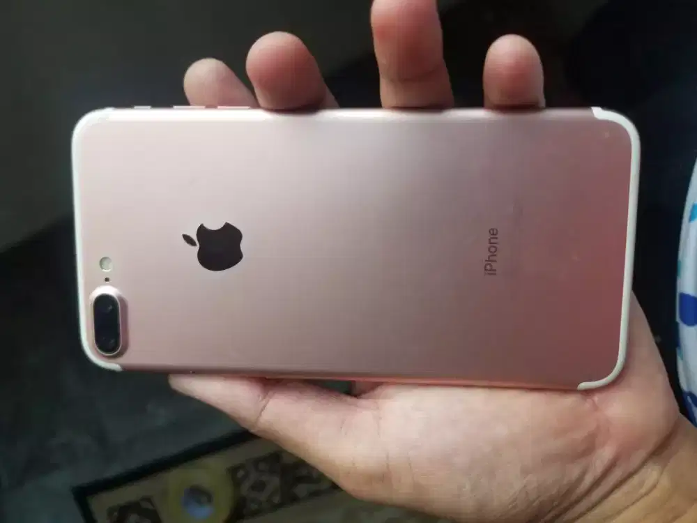 Jual cepat iphone 7 plus 32gb