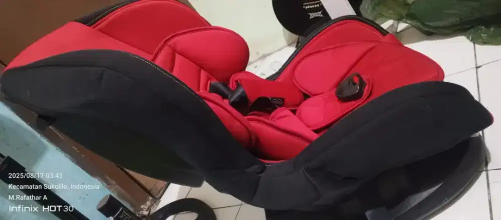 Carseat bayi / dudukan bayi mobil