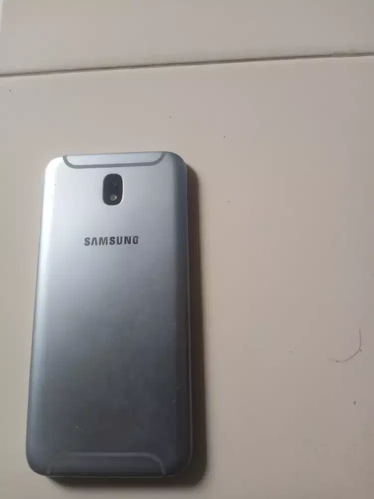 Hp Samsung j7pro minus lcd aj sisa nya aman