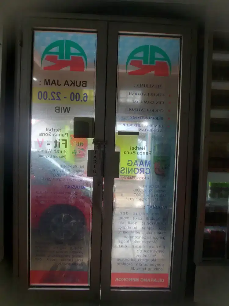 PINTU KACA | PINTU ALUMUNIUM