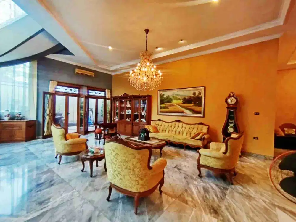 Interkon Rumah Hook Hadap Barat Utara