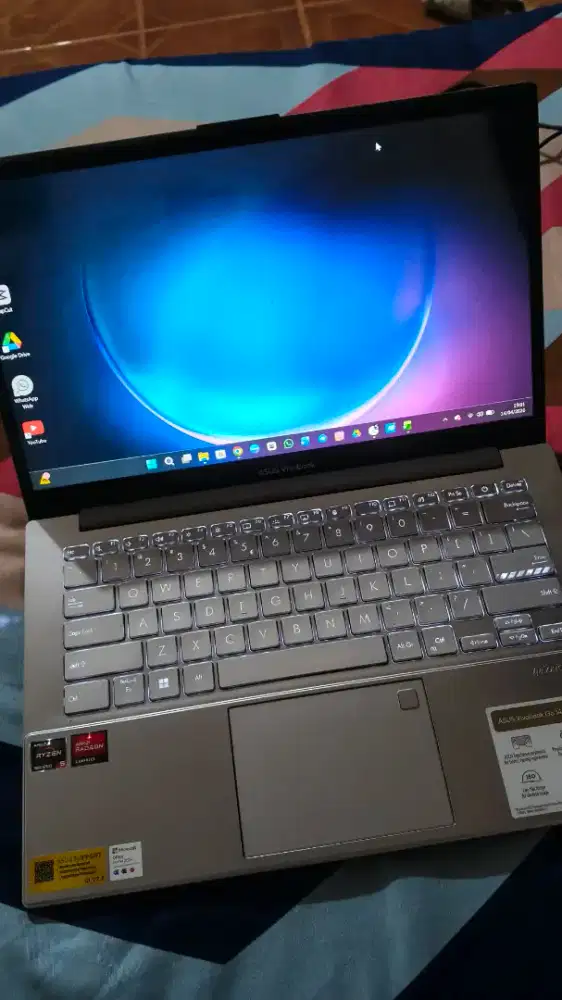 Asus Vivobook Go 14 E1404FS