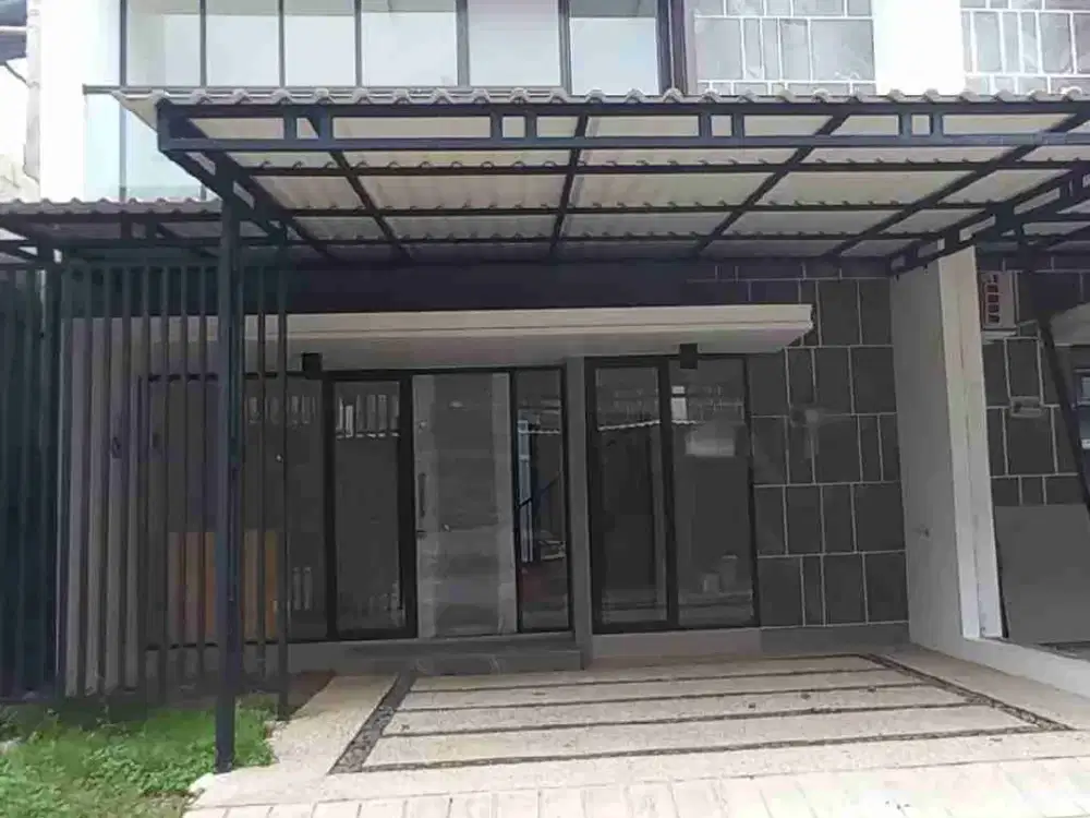 Rumah 2 Lantai Dengan 3 KT di Golden City Bekasi Utara Kondisi Rapih