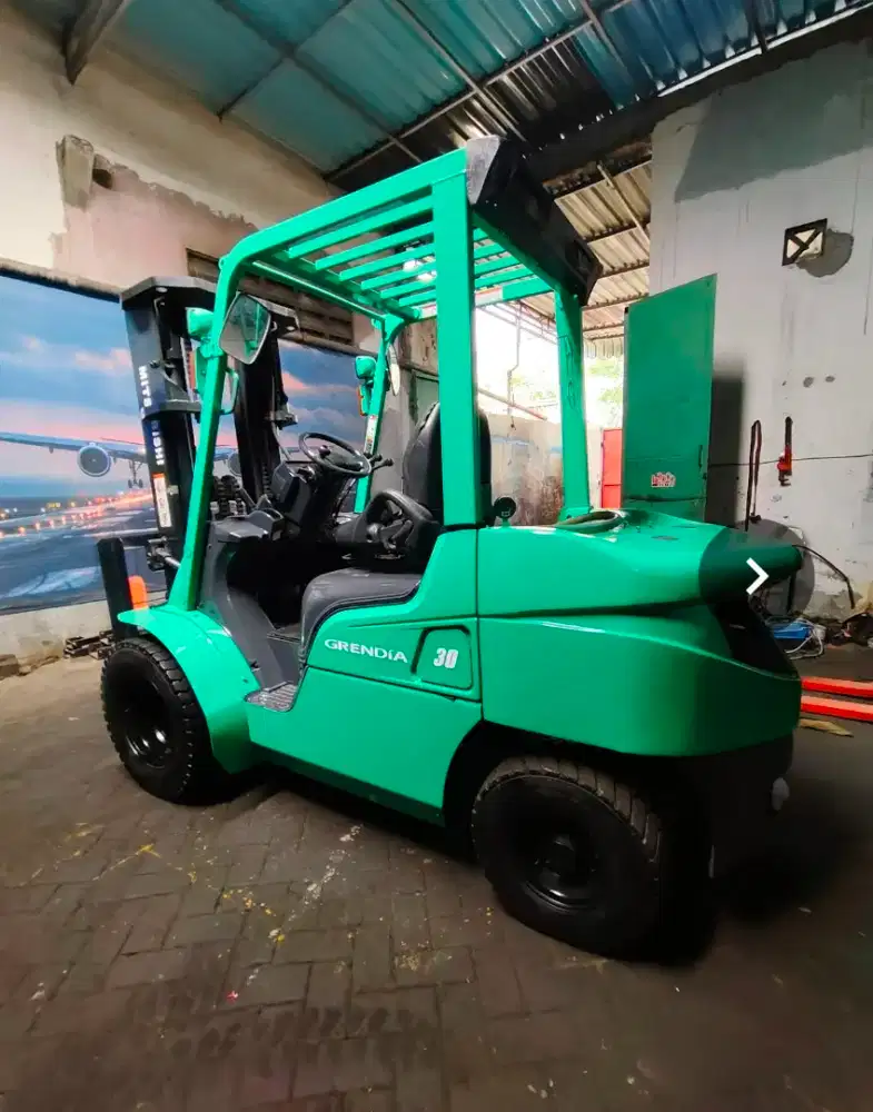 Forklift MITSUBISHI threelift 3 ton