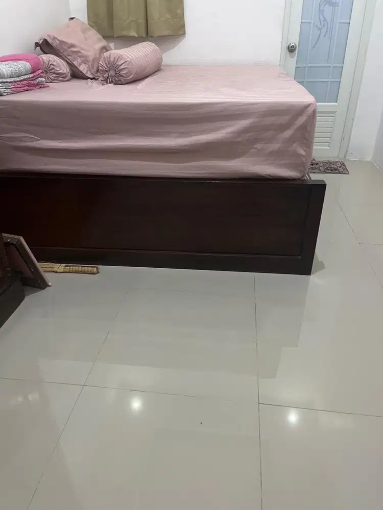 Jual dipan jati bekas