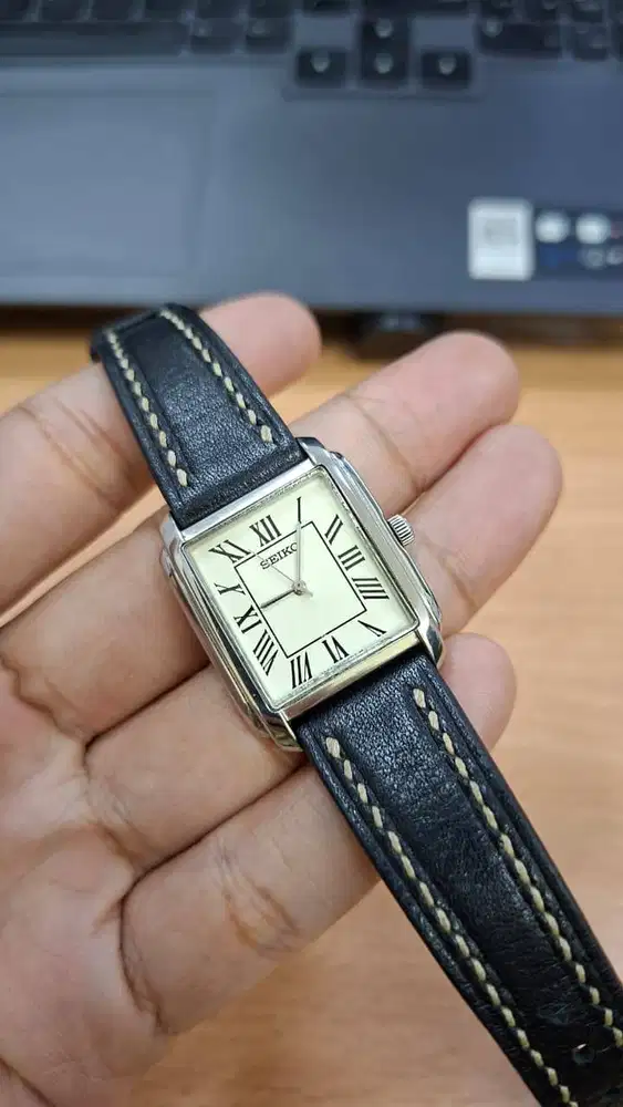 Seiko Tank White Dial (Rare)
