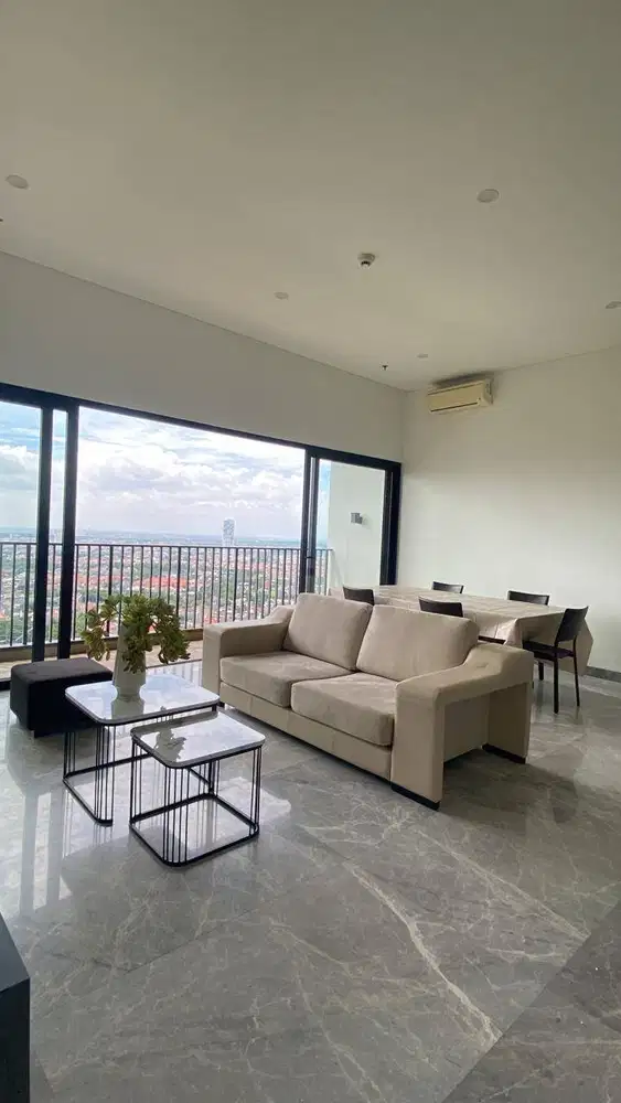 DISEWAKAN APARTEMEN MEWAH GRAHA GOLF ARION 3BR 139m2 SURABAYA