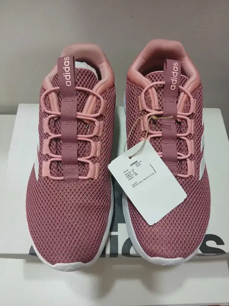 Adidas CloudFoam Comfy