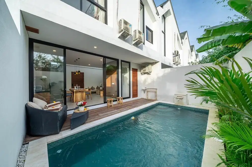 Di sewakan villa area seminyak sunset road  fully furnish