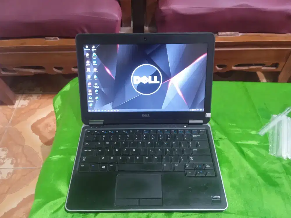 Dell Latitude e7240 core i5