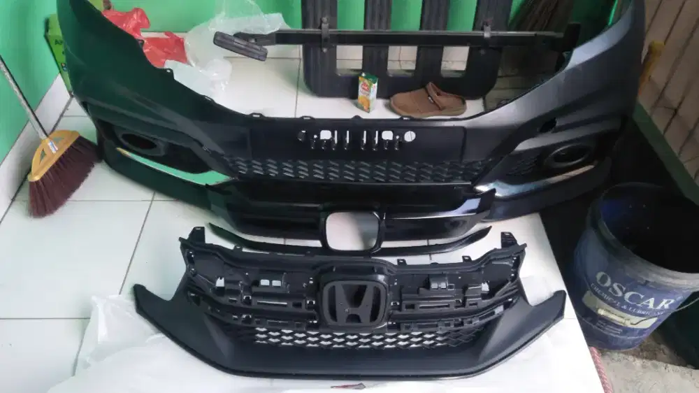 Bemper Mobilio RS facelift 2018-2022 original