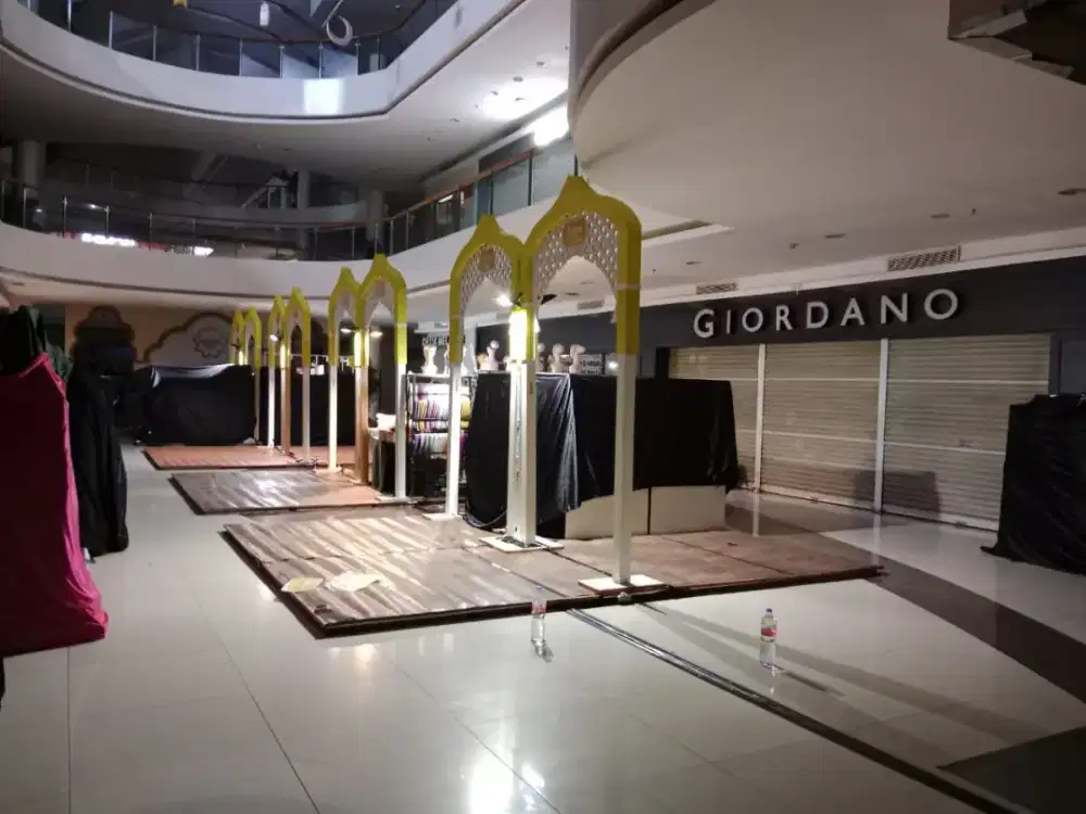 Jual set pameran second