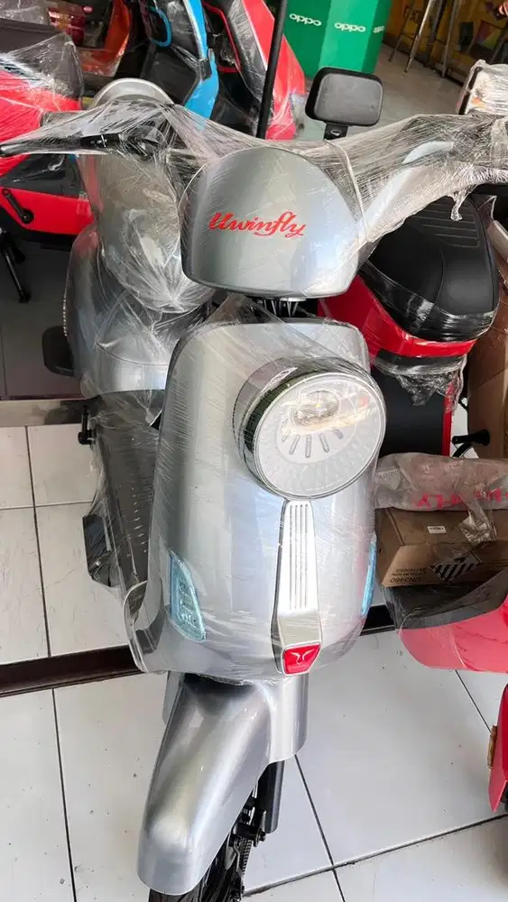 SEPEDA LISTRIK MEREK UWINFLY T60