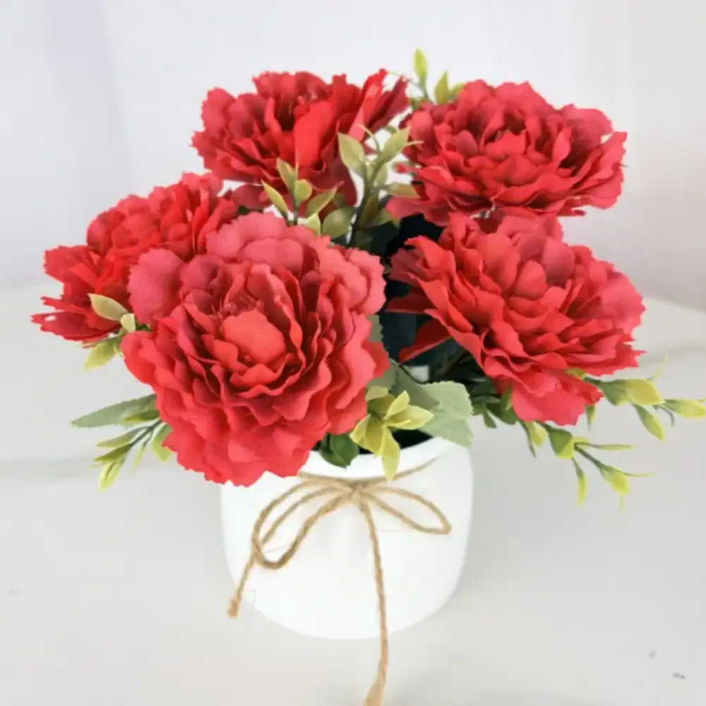 Dibutuhkan Florist dan pengelola e commerce yang bisa mandarin