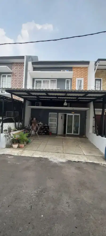 Rumah 2LT  di Ciracas Cibubur