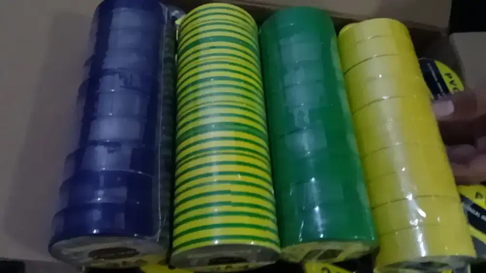 Dibutuhkan  Admin , Admin Finance