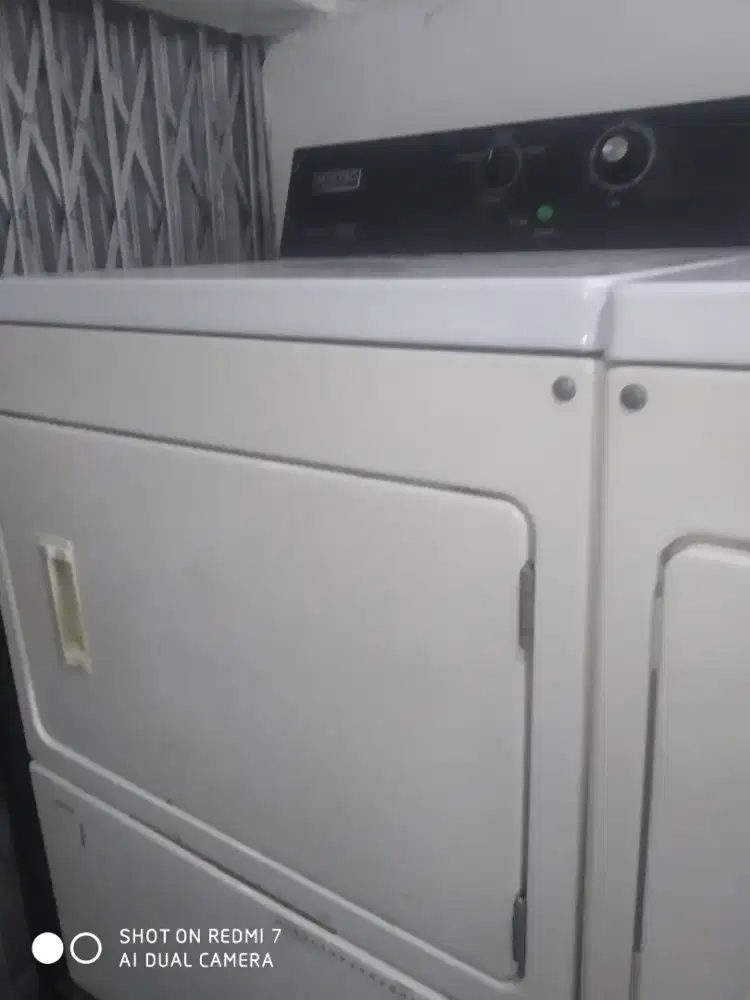 Drayer merk maytag dn mesin cuci LG kap 20 kg