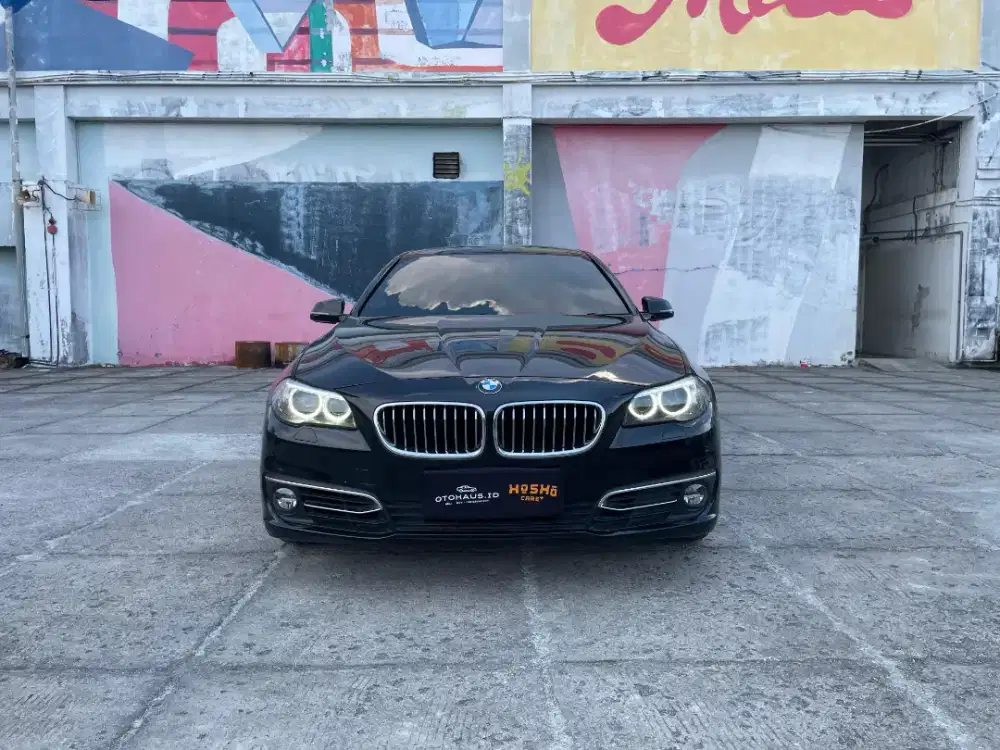 Km 70rb. Bmw 528i LCI 2015 black on black