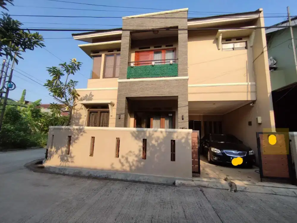 Di jual rumah terawat dekat toll jatiwarna