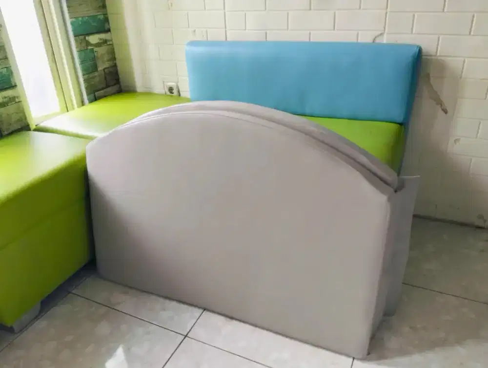 Sandaran Dipan Empuk