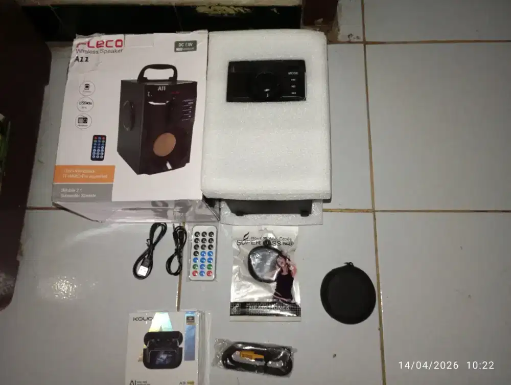 Paket Speaker Bluetooth Fleeco, Earphone Bluetooth AI Translate, dll