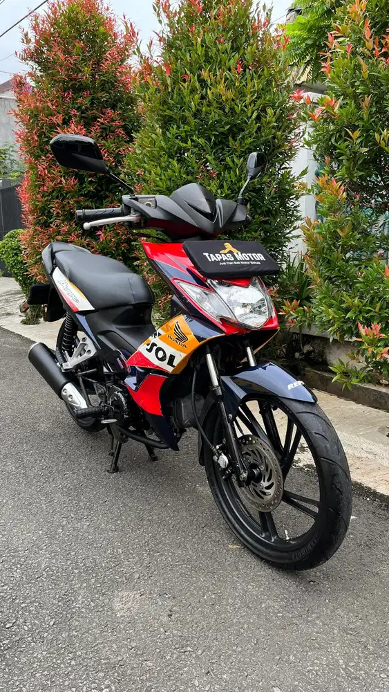 Honda Blade 110 Karbu Repsol Tahun 2009 Pajak Hidup