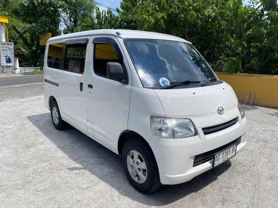 Daihatsu Gran max 1.3 D van mobil bekas Bastomi sekoto kediri