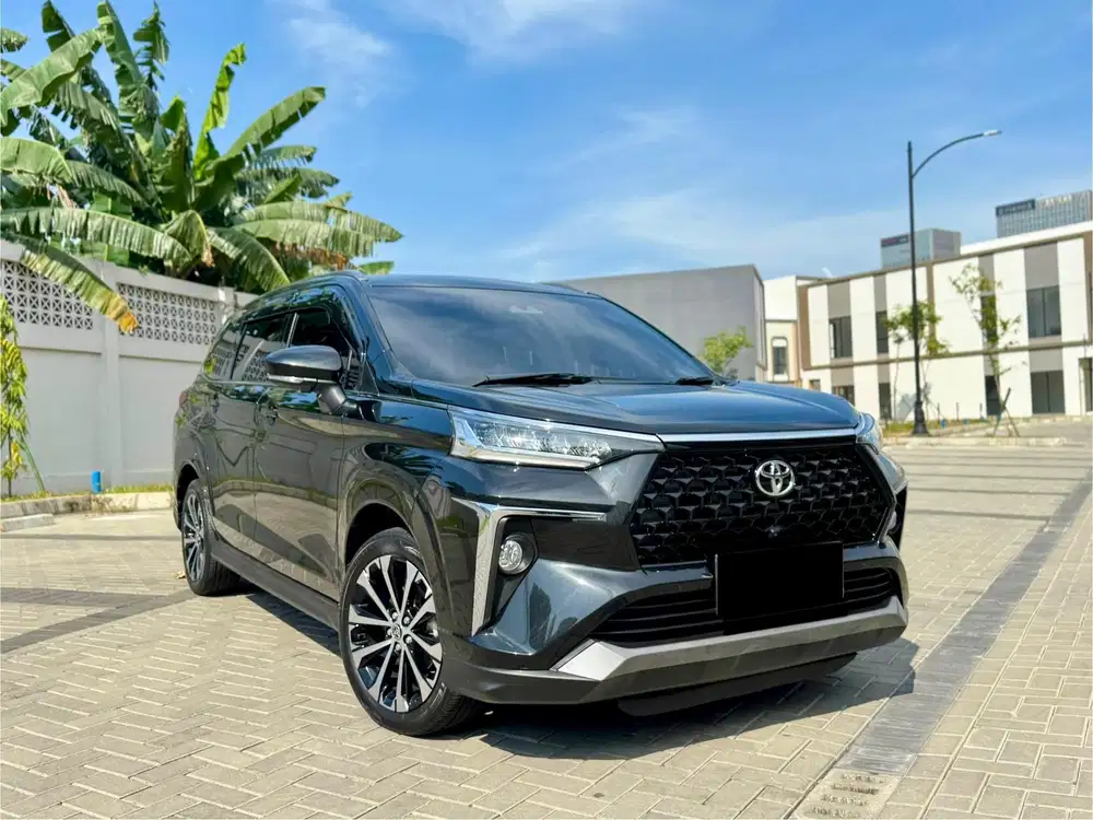 (KM 27 RIBU) Toyota Veloz Q TSS CVT Hitam 2023 SANGAT TERAWAT