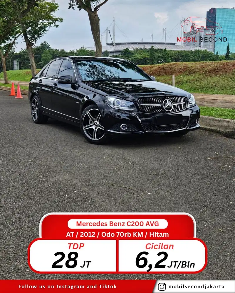 Mercedes Benz C200 CGI AVG 2012!! BMW 320i, Civic, Accord, Camry