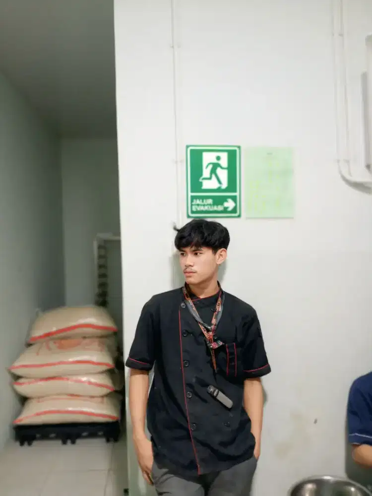 Pekerjaan apa saja asal halal