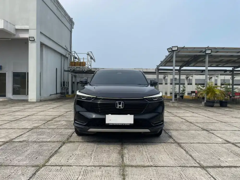 Km17rb. HONDA Hr-v SE 2023 hitam HR-V