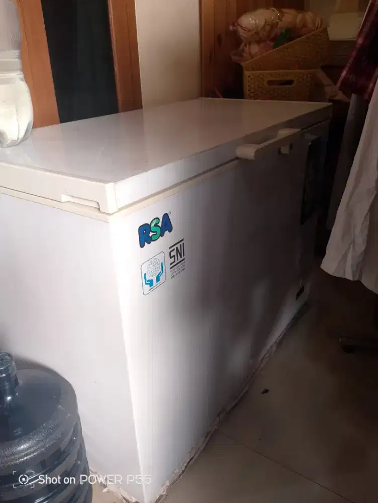 Dijual freezer RSA 310Liter